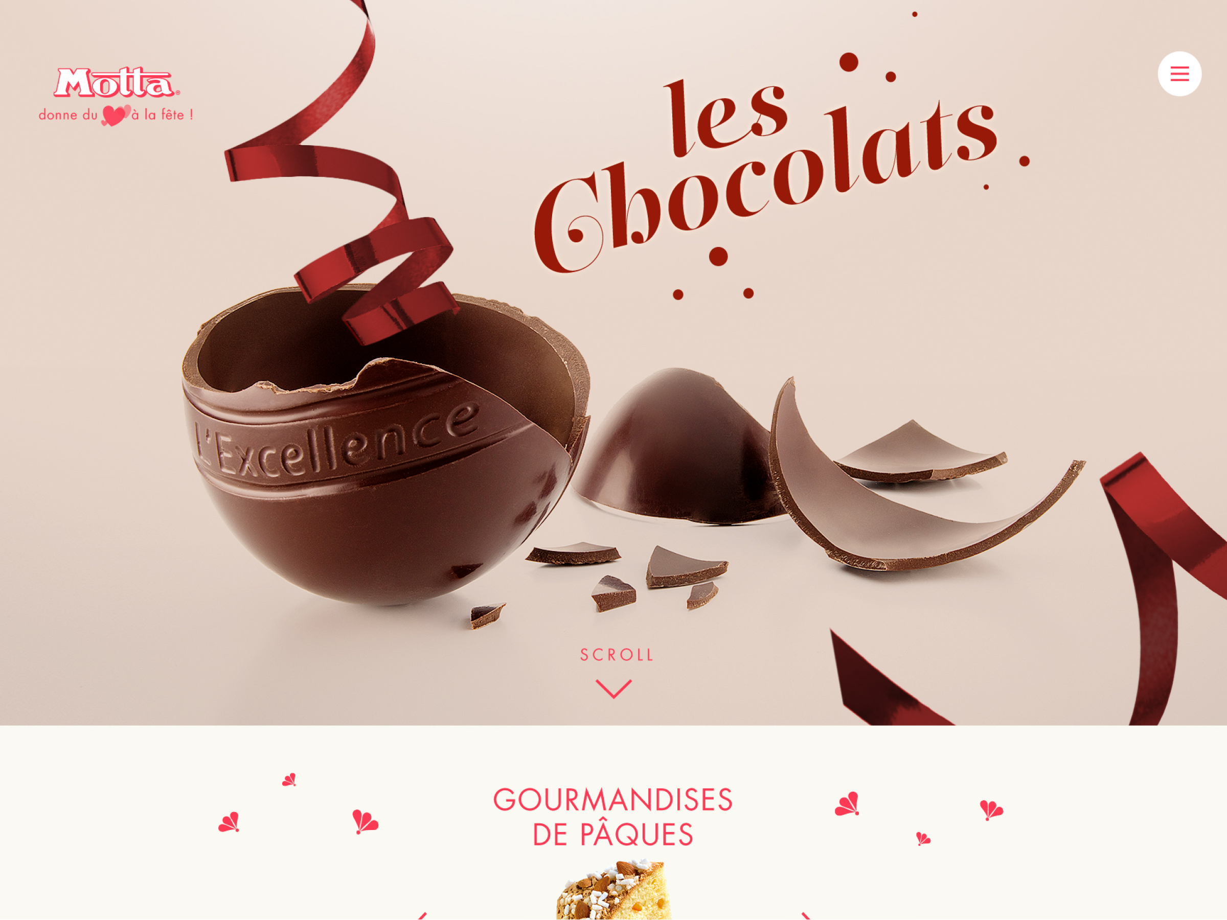 Une sphère de chocolat partiellement brisée portant le mot "Excellence" est posée sur un fond clair, entourée de tessons et de tourbillons. Le texte indique "les Chocolats". Le logo de Motta se trouve dans le coin, mettant en évidence la stratégie de gestion communautaire de l'entreprise.