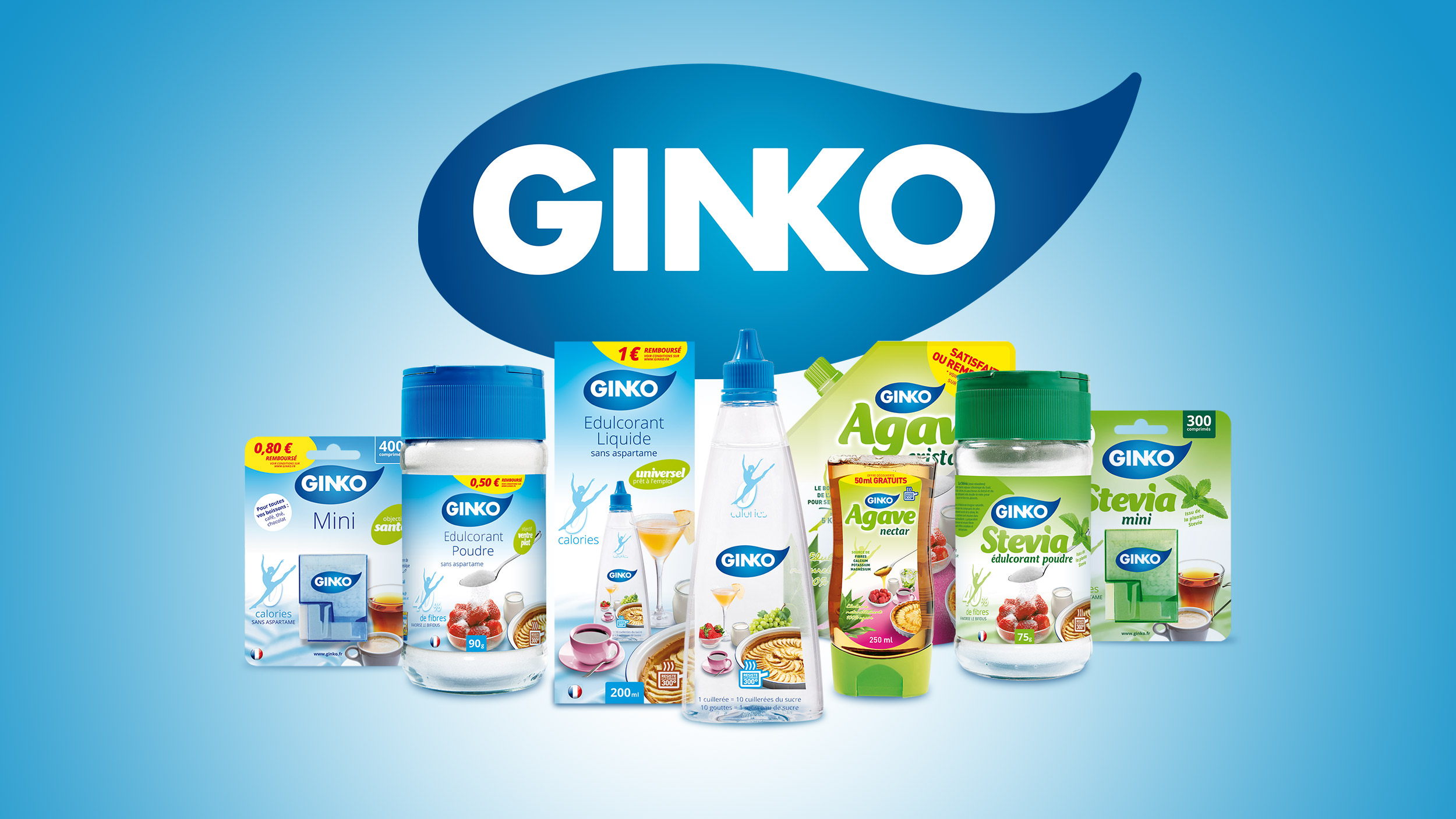 Une variété de produits édulcorants de la marque Ginko, y compris la stévia, le sirop d'agave, les édulcorants liquides et en poudre, sont présentés sur un fond bleu avec un grand logo Ginko au-dessus d'eux.