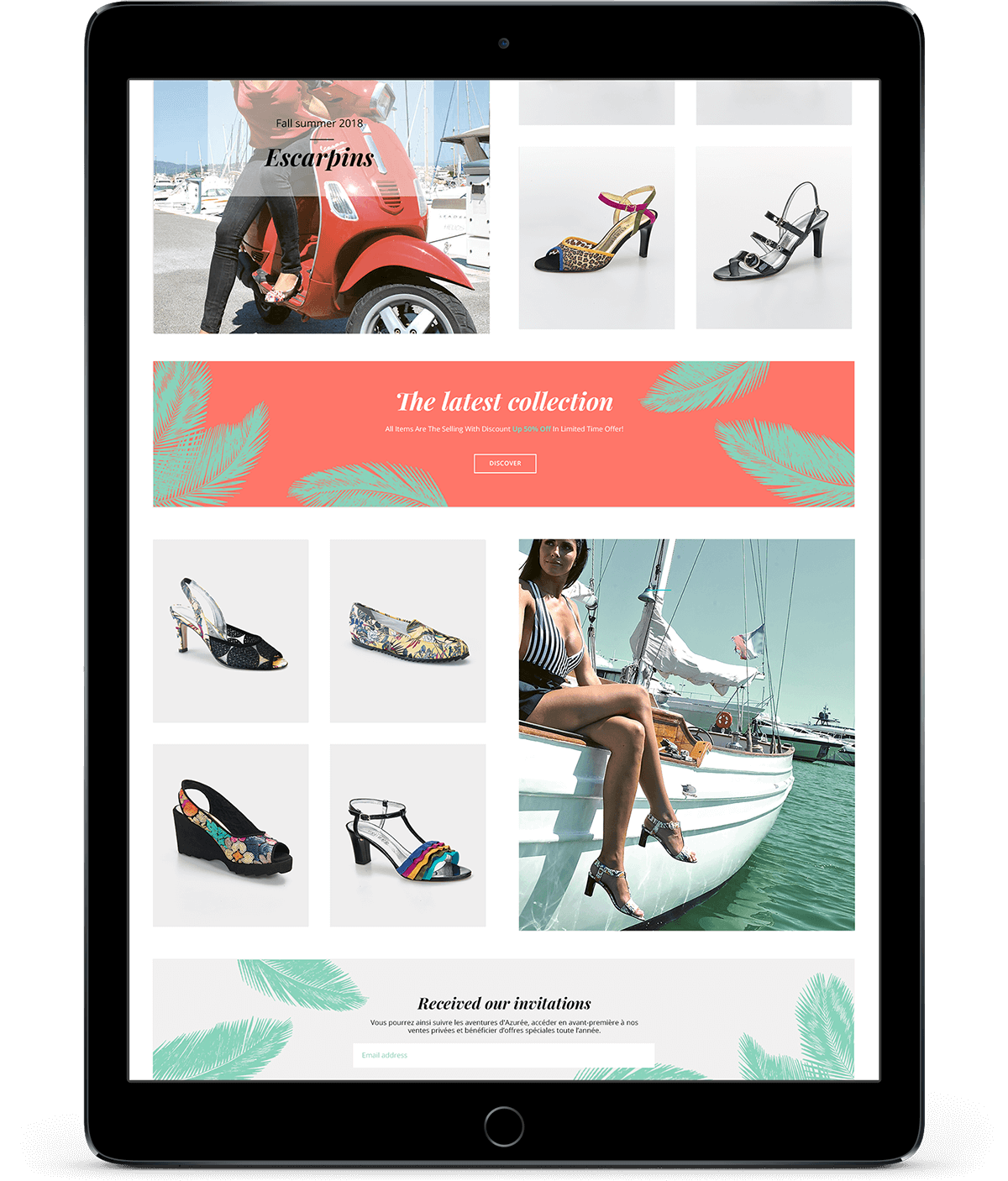 Tablette affichant un site de création internet pour la mode, présentant des chaussures pour femmes - sandales et talons - avec des mannequins posant près de bateaux et d'un scooter rouge. Le site présente des bannières, des images de produits et des graphiques de feuilles tropicales.