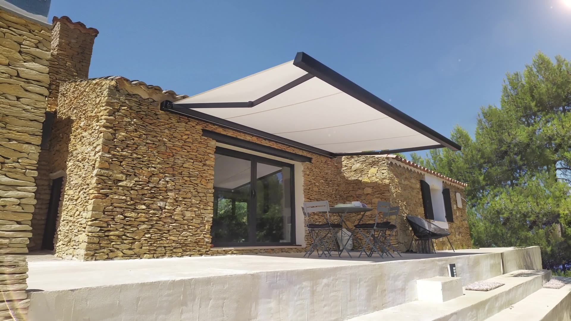 Interstores - Pub Interstores